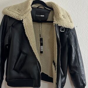 Fashion Nova Men's Black and Cream Shearling Bomber Jacket